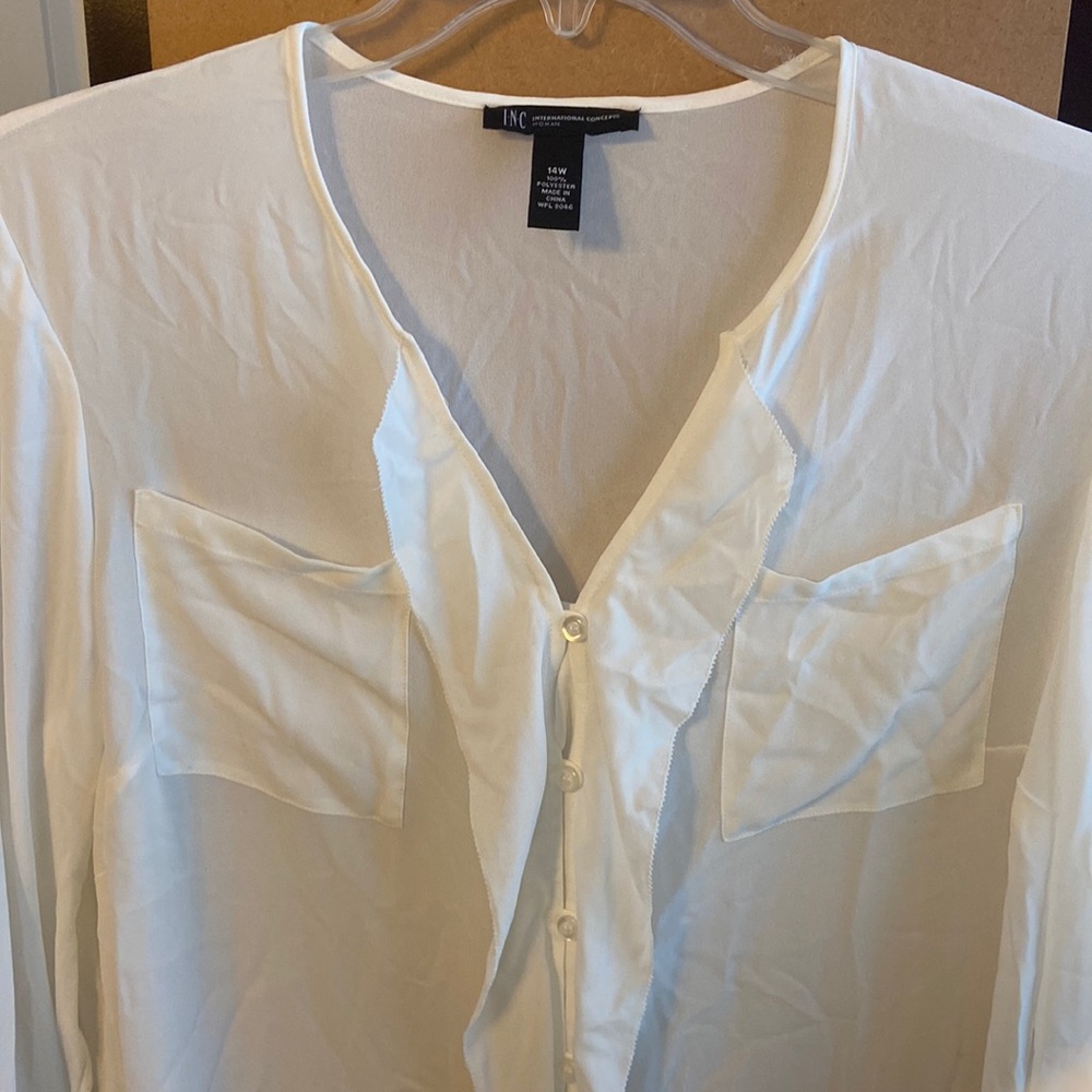 NWT Inc international concepts White button down top 14W